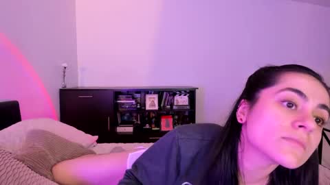 Snapshot of guccipussy1 chatting on March 7, 2025, 9:17 pm Elena online show from March 7, 2025, 9:17 pm