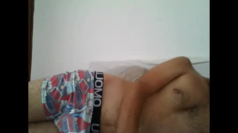 Luis Armandoo online show from April 19, 2026, 6:54 pm