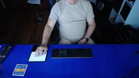 guesswhatigot2 online show from January 30, 2025, 10:29 am