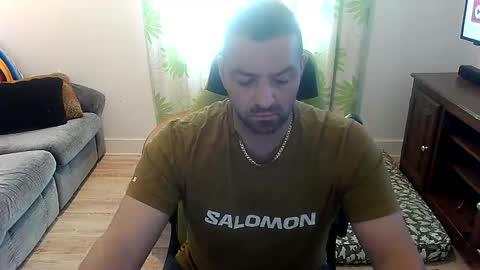 Snapshot of guillaume666286050 chatting on June 9, 2026, 4:07 pm guillaume666286050 online show from June 9, 2026, 4:07 pm