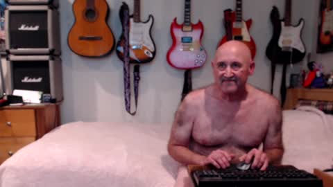 Mario online show from February 6, 2025, 10:26 am