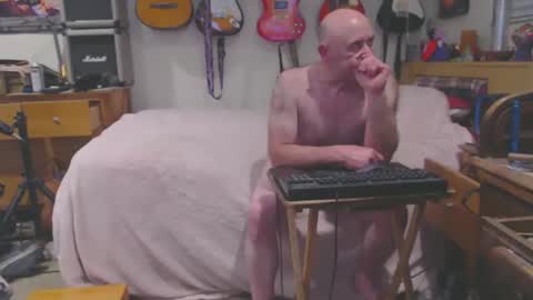 Mario online show from February 10, 2025, 2:05 pm