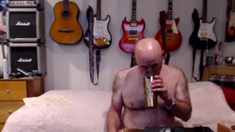 Mario online show from February 14, 2025, 3:15 pm