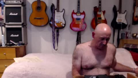 Mario online show from February 14, 2025, 6:19 pm