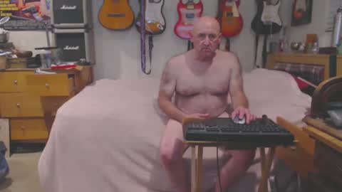 Mario online show from March 5, 2025, 10:44 am