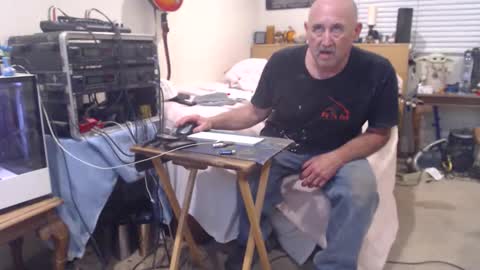 Snapshot of guitarsexgod2 chatting on March 25, 2026, 3:34 am guitarsexgod2 online show from March 25, 2026, 3:34 am