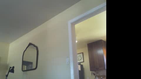 Roy online show from October 14, 2025, 3:35 pm