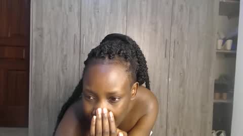 Miss Incredible online show from January 24, 2025, 12:31 am