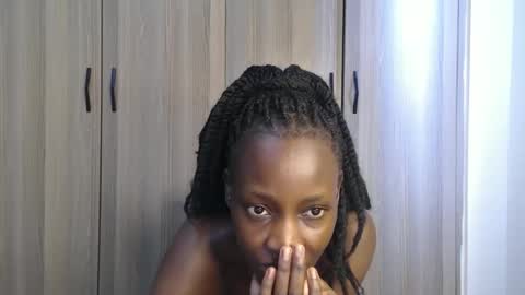 Miss Incredible online show from October 17, 2025, 11:02 am