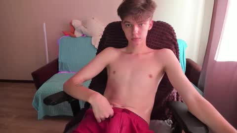 guy_liam1 online show from September 23, 2025, 1:03 pm