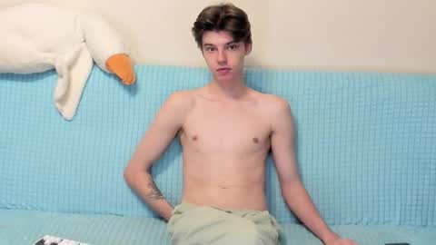 guy_liam1 online show from November 1, 2025, 6:59 am