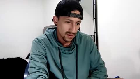 karim online show from January 25, 2025, 11:44 am