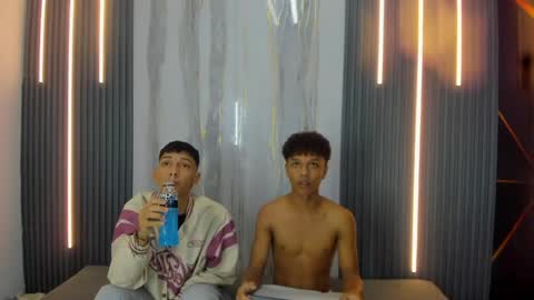 guys_hard_cock online show from March 27, 2026, 4:07 am