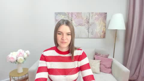 gwensmitt online show from November 6, 2025, 12:11 am