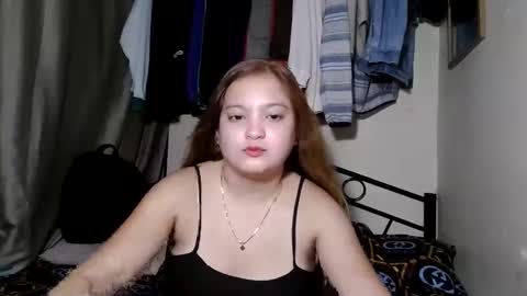 Snapshot of gwyneth2001 chatting on May 20, 2026, 8:09 am Im Gwyneth From Philippines pinkheart69 online show from May 20, 2026, 8:09 am
