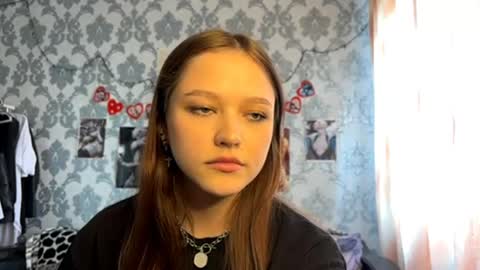 Nika Kova online show from May 22, 2026, 8:10 am