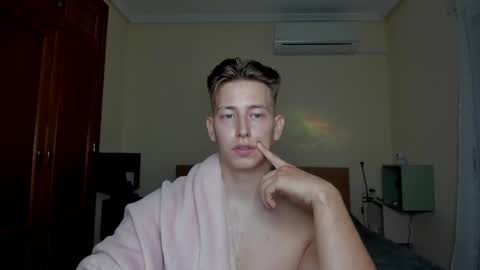 Oliver online show from March 4, 2025, 12:50 am