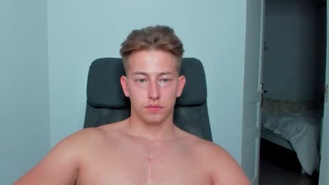 Oliver online show from October 2, 2025, 11:01 pm