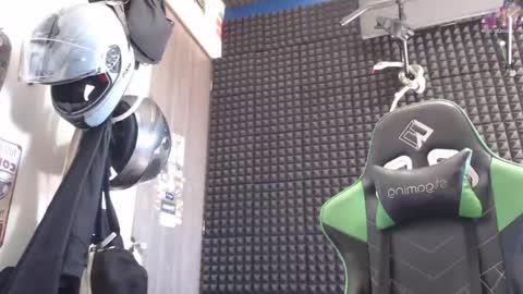 Snapshot of gymbro42 chatting on May 20, 2026, 3:07 pm Gymbro42 online show from May 20, 2026, 3:07 pm