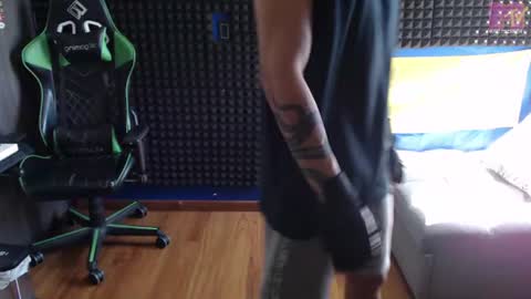 Snapshot of gymbro42 chatting on July 6, 2026, 3:03 pm Gymbro42 online show from July 6, 2026, 3:03 pm