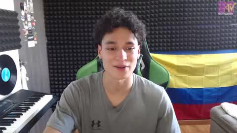 Snapshot of gymbro42 chatting on August 2, 2026, 8:51 pm Gymbro42 online show from August 2, 2026, 8:51 pm