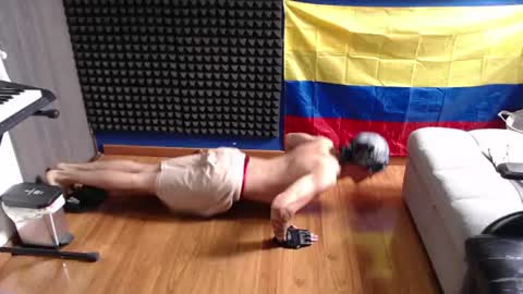 Snapshot of gymbro42 chatting on August 3, 2026, 5:49 pm Gymbro42 online show from August 3, 2026, 5:49 pm