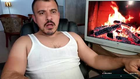 Snapshot of gymd4ddy chatting on May 7, 2026, 3:28 pm gymd4ddy online show from May 7, 2026, 3:28 pm
