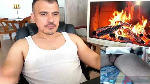 Snapshot of gymd4ddy chatting on June 3, 2026, 9:56 am gymd4ddy online show from June 3, 2026, 9:56 am