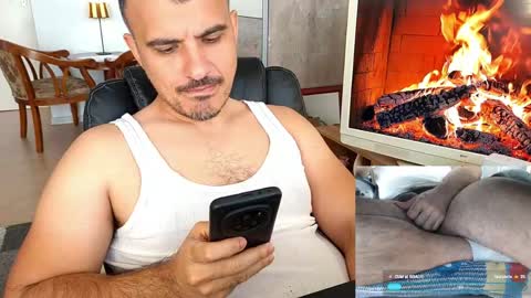 Snapshot of gymd4ddy chatting on June 4, 2026, 9:37 am gymd4ddy online show from June 4, 2026, 9:37 am