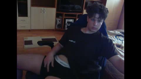 Snapshot of gymguy0505 chatting on February 2, 2026, 9:19 am gymguy0505 online show from February 2, 2026, 9:19 am