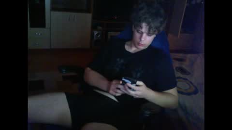 Snapshot of gymguy0505 chatting on February 3, 2026, 1:27 pm gymguy0505 online show from February 3, 2026, 1:27 pm