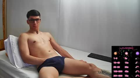 Snapshot of gyo_____ chatting on August 4, 2026, 12:52 pm gyo online show from August 4, 2026, 12:52 pm