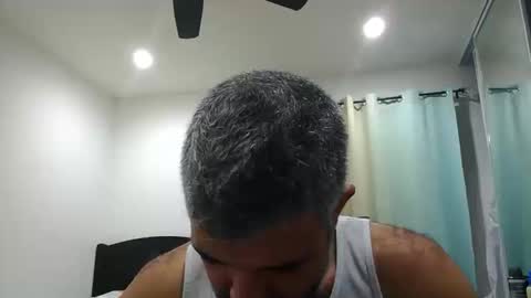 h0nest84 online show from October 11, 2025, 4:33 am