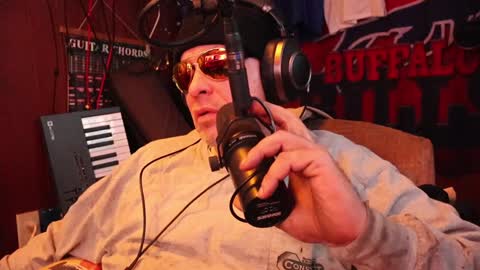 h0tttsteel online show from December 2, 2024, 9:56 am