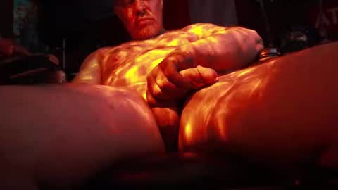 h0tttsteel online show from October 15, 2025, 11:10 am