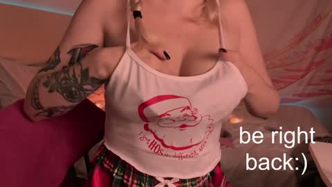 Lana online show from January 25, 2025, 10:39 pm