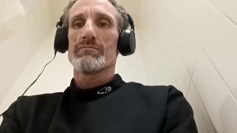 h333th3nz online show from February 28, 2026, 2:07 pm