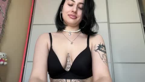 Snapshot of h3l9a_pataki chatting on June 1, 2026, 2:30 pm Helga online show from June 1, 2026, 2:30 pm