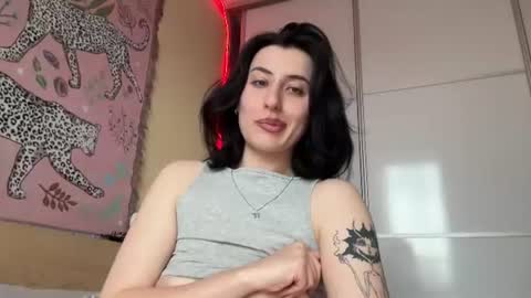 Snapshot of h3l9a_pataki chatting on July 3, 2026, 4:46 pm Helga online show from July 3, 2026, 4:46 pm