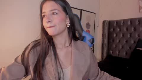 haathorx online show from December 2, 2025, 4:24 pm