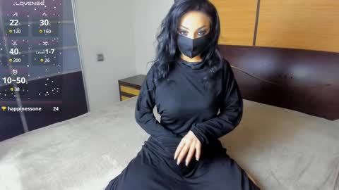 Linda online show from January 31, 2025, 2:26 am