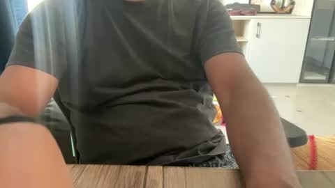 Snapshot of hackervivek chatting on May 19, 2026, 8:53 am Indian jhonnysins online show from May 19, 2026, 8:53 am