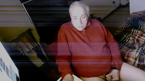 hacknoob62 online show from January 18, 2025, 8:40 pm