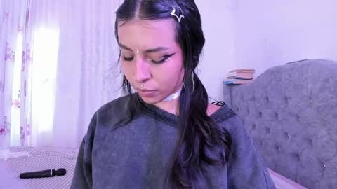Snapshot of hadaa_ chatting on June 8, 2026, 10:43 pm Hada online show from June 8, 2026, 10:43 pm
