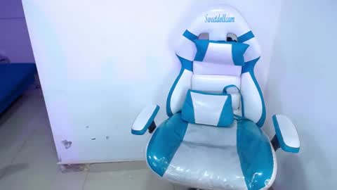 HaddaCrazy online show from December 11, 2024, 2:52 am