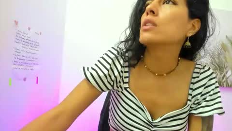  Hadeom  online show from October 4, 2025, 1:20 pm