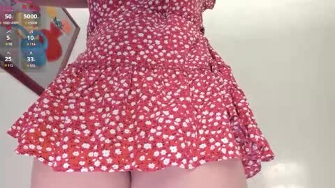 Hae-In online show from October 14, 2025, 7:53 am