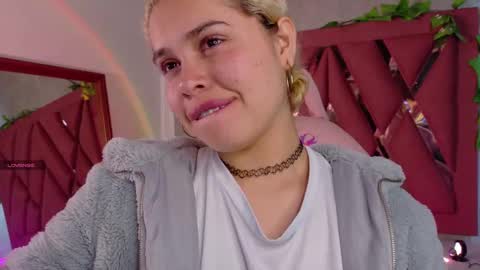 Haely online show from November 16, 2025, 12:00 pm