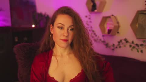 hahayessihaveone online show from January 4, 2025, 7:44 pm