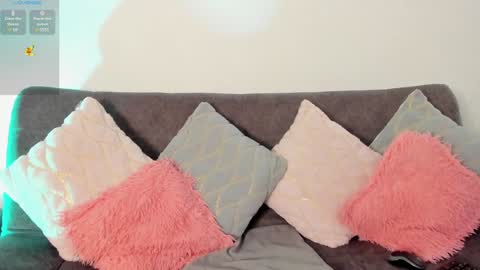 Hailee online show from February 8, 2025, 2:49 pm